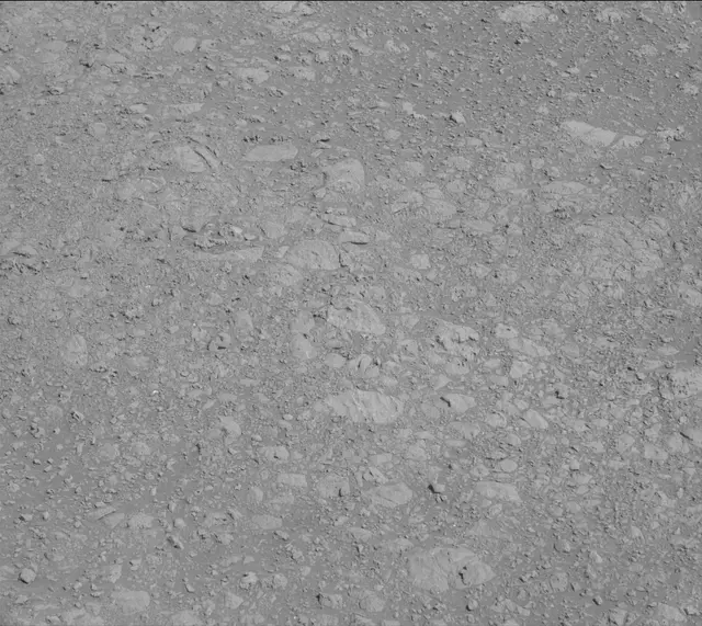 Sol 1879: Mast Camera (Mastcam)