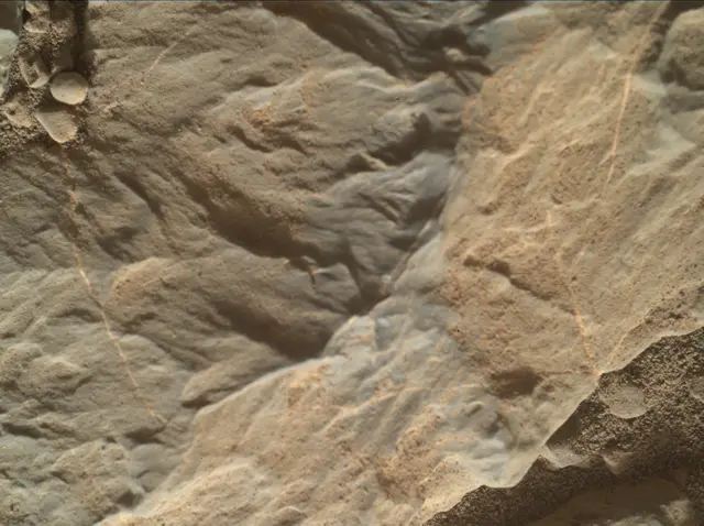 Sol 1879: Mars Hand Lens Imager (MAHLI)