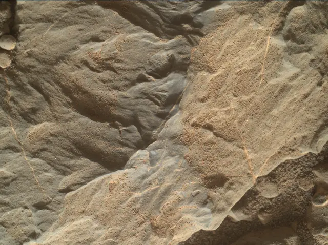 Sol 1879: Mars Hand Lens Imager (MAHLI)