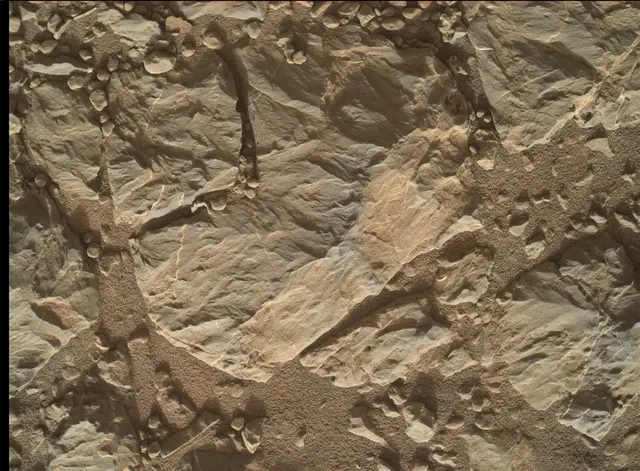 Sol 1879: Mars Hand Lens Imager (MAHLI)