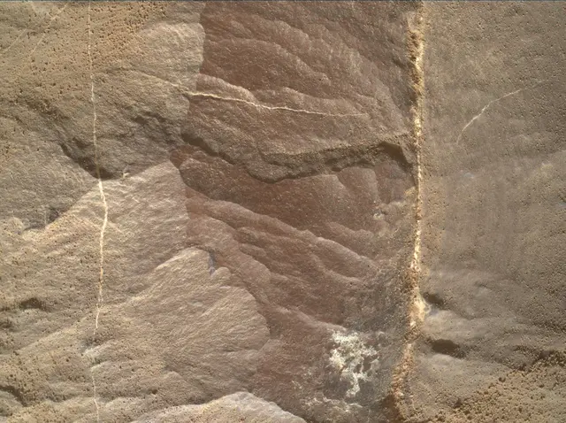 Sol 1879: Mars Hand Lens Imager (MAHLI)