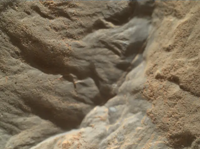 Sol 1879: Mars Hand Lens Imager (MAHLI)