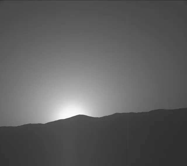 Sol 1880: Mast Camera (Mastcam)