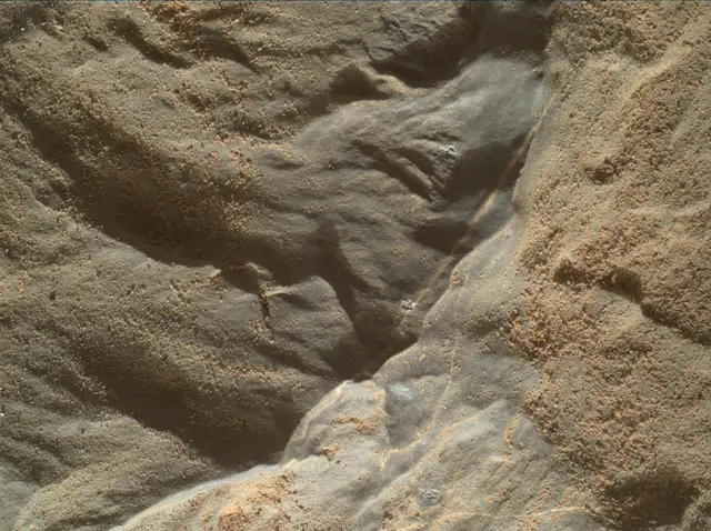 Sol 1881: Mars Hand Lens Imager (MAHLI)