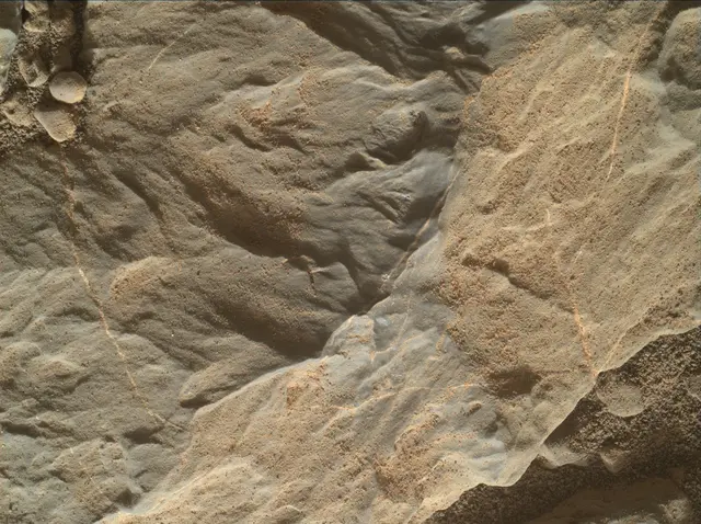 Sol 1881: Mars Hand Lens Imager (MAHLI)