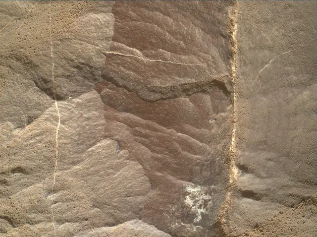 Sol 1881: Mars Hand Lens Imager (MAHLI)