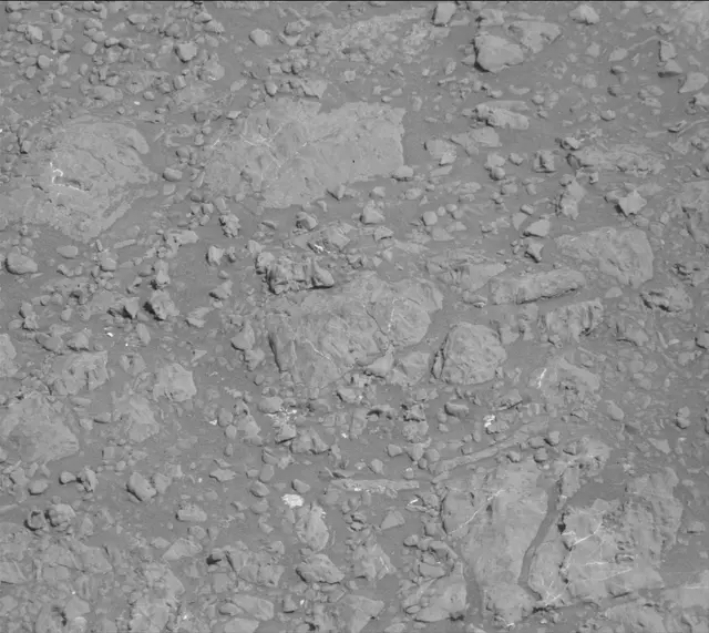 Sol 1885: Mast Camera (Mastcam)