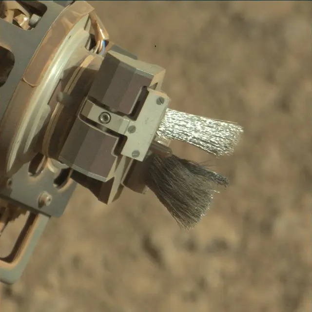 Sol 1885: Mast Camera (Mastcam)