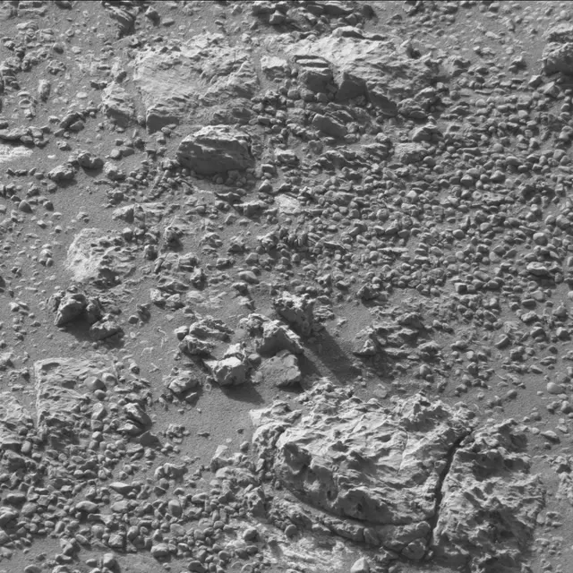 Sol 1885: Mast Camera (Mastcam)