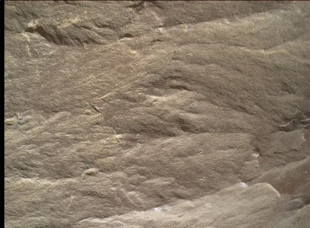Sol 1886: Mars Hand Lens Imager (MAHLI)
