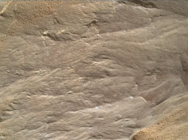 Sol 1886: Mars Hand Lens Imager (MAHLI)