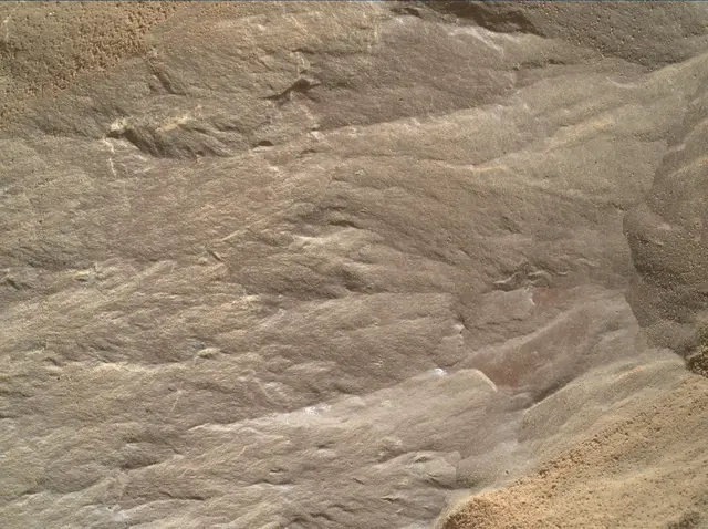 Sol 1886: Mars Hand Lens Imager (MAHLI)