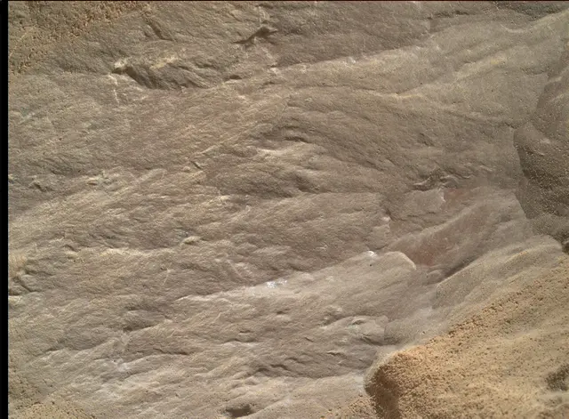 Sol 1886: Mars Hand Lens Imager (MAHLI)