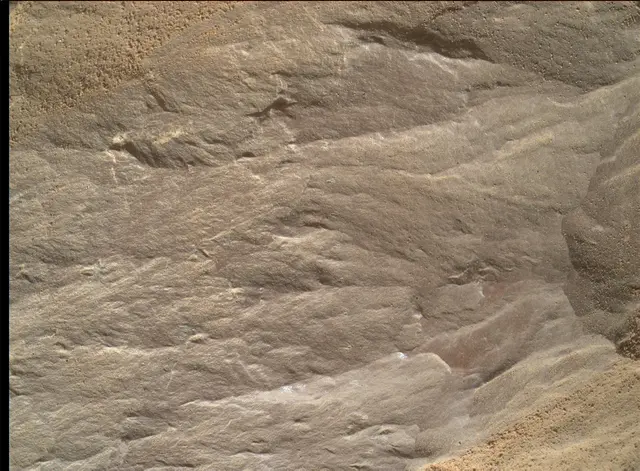Sol 1886: Mars Hand Lens Imager (MAHLI)