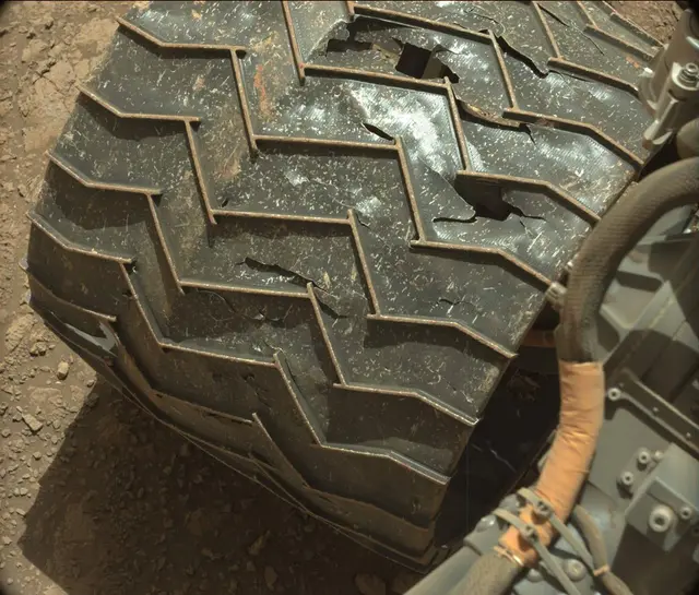 Sol 1887: Mast Camera (Mastcam)