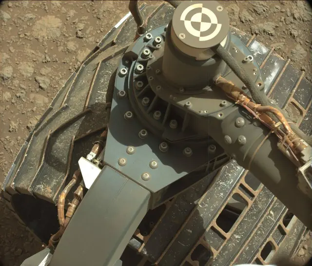Sol 1887: Mast Camera (Mastcam)