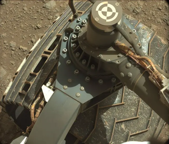 Sol 1887: Mast Camera (Mastcam)