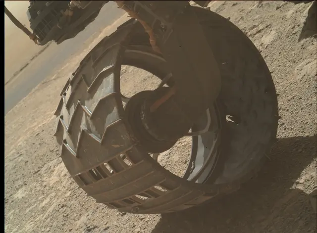 Sol 1887: Mars Hand Lens Imager (MAHLI)
