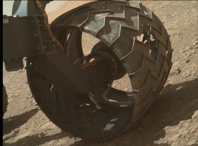Sol 1887: Mars Hand Lens Imager (MAHLI)