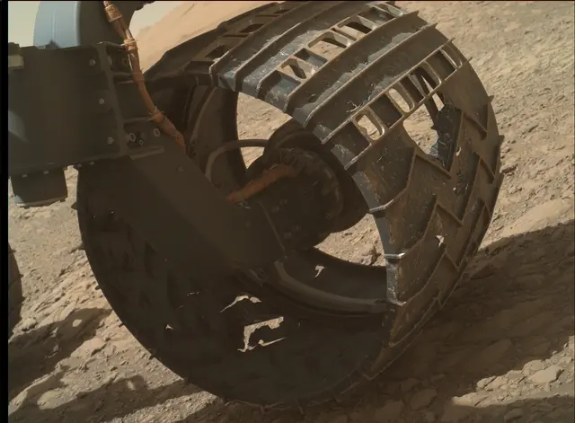 Sol 1887: Mars Hand Lens Imager (MAHLI)