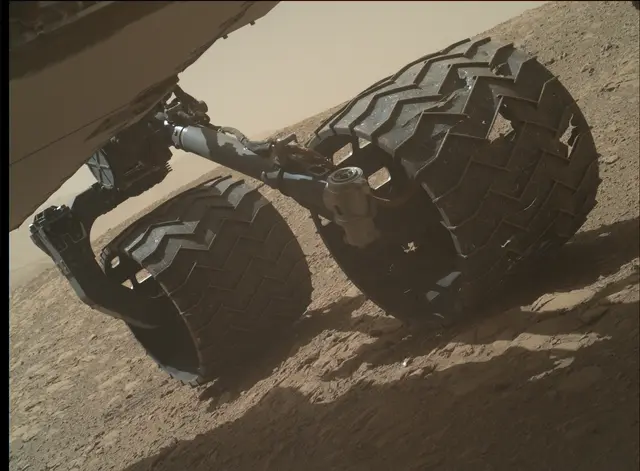 Sol 1887: Mars Hand Lens Imager (MAHLI)