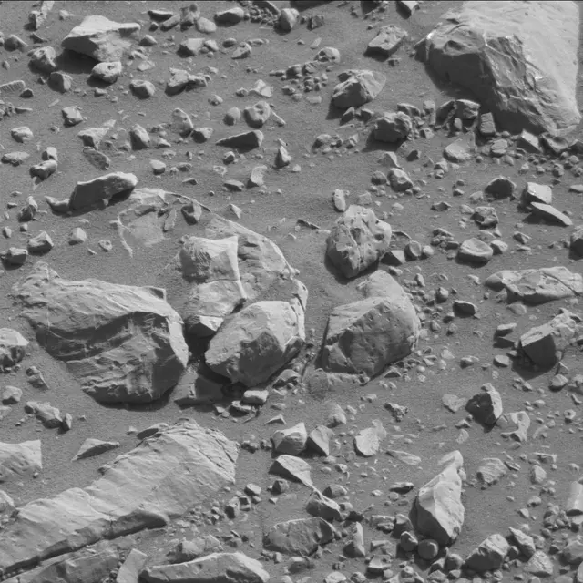 Sol 1889: Mast Camera (Mastcam)