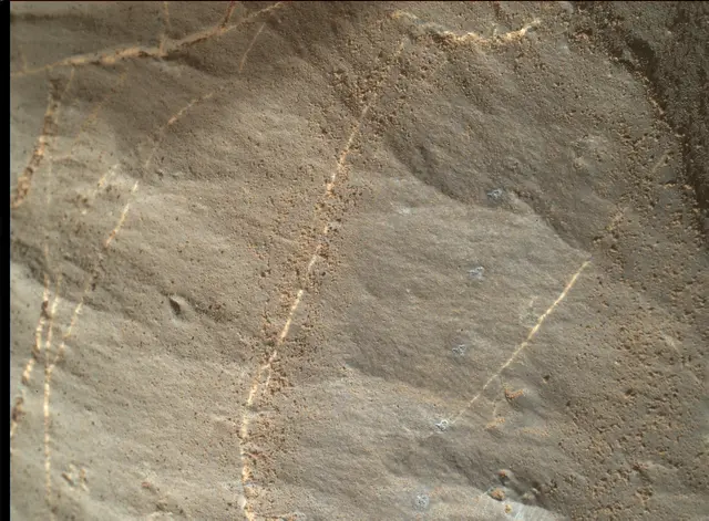 Sol 1892: Mars Hand Lens Imager (MAHLI)