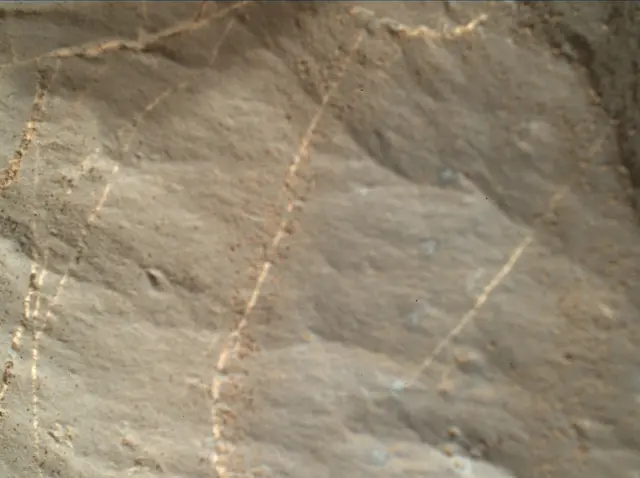 Sol 1892: Mars Hand Lens Imager (MAHLI)