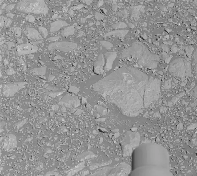 Sol 1893: Mast Camera (Mastcam)