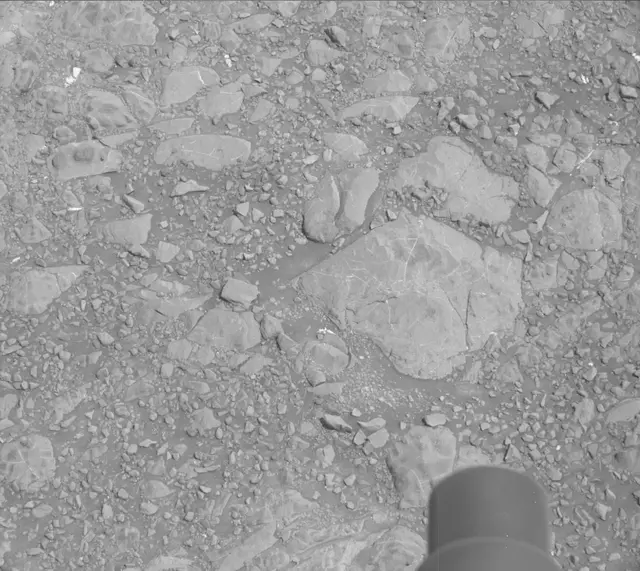 Sol 1893: Mast Camera (Mastcam)