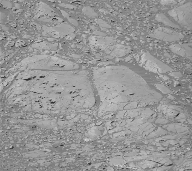 Sol 1893: Mast Camera (Mastcam)