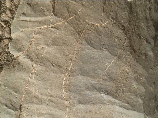 Sol 1894: Mars Hand Lens Imager (MAHLI)