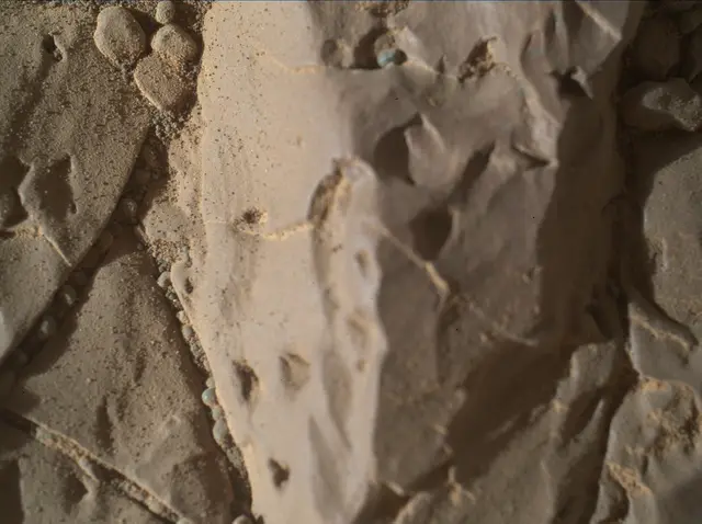 Sol 1895: Mars Hand Lens Imager (MAHLI)