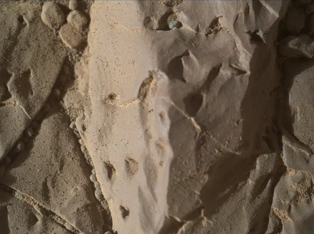 Sol 1895: Mars Hand Lens Imager (MAHLI)
