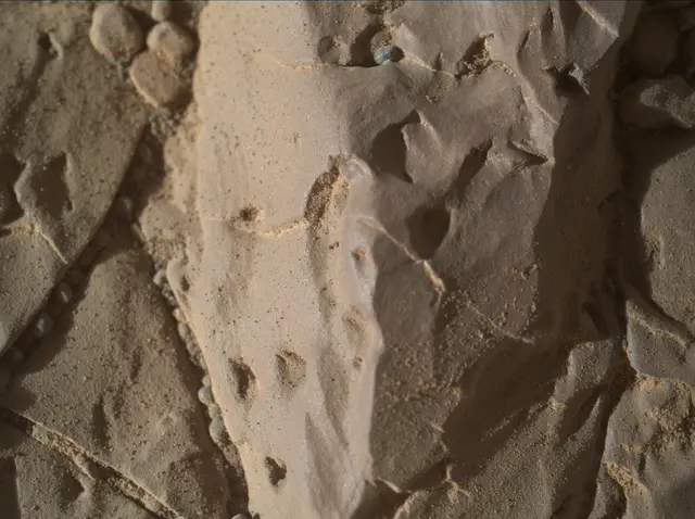 Sol 1895: Mars Hand Lens Imager (MAHLI)
