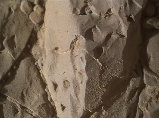 Sol 1895: Mars Hand Lens Imager (MAHLI)