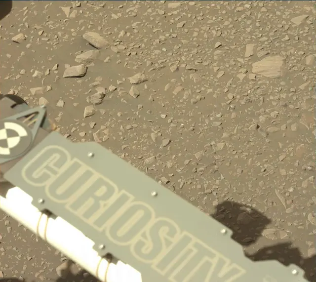 Sol 1896: Mast Camera (Mastcam)