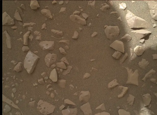 Sol 1897: Mars Hand Lens Imager (MAHLI)