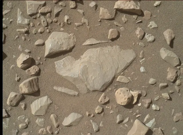 Sol 1897: Mars Hand Lens Imager (MAHLI)