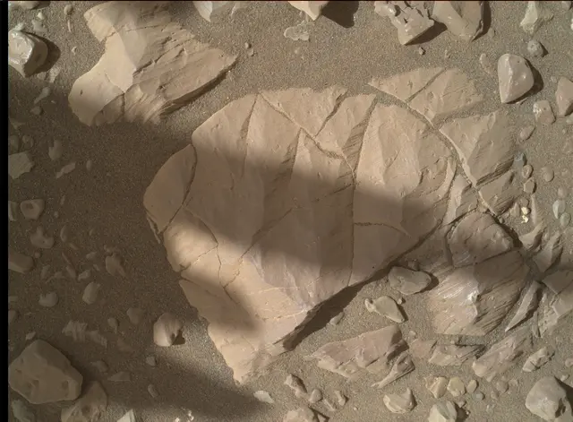 Sol 1897: Mars Hand Lens Imager (MAHLI)