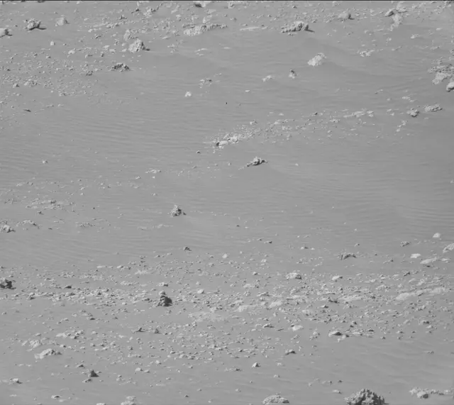 Sol 1898: Mast Camera (Mastcam)