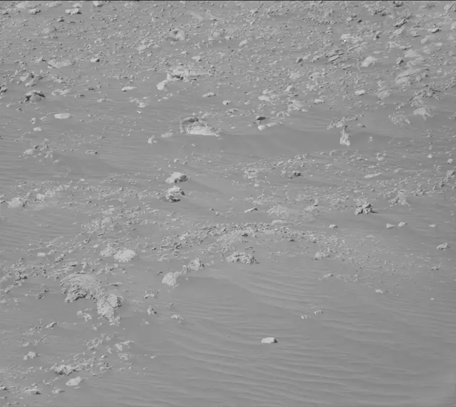 Sol 1898: Mast Camera (Mastcam)