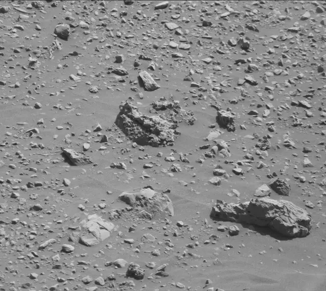 Sol 1899: Mast Camera (Mastcam)