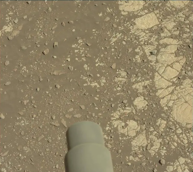 Sol 1901: Mast Camera (Mastcam)