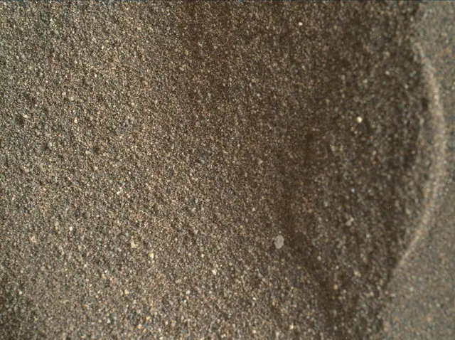Sol 1902: Mars Hand Lens Imager (MAHLI)