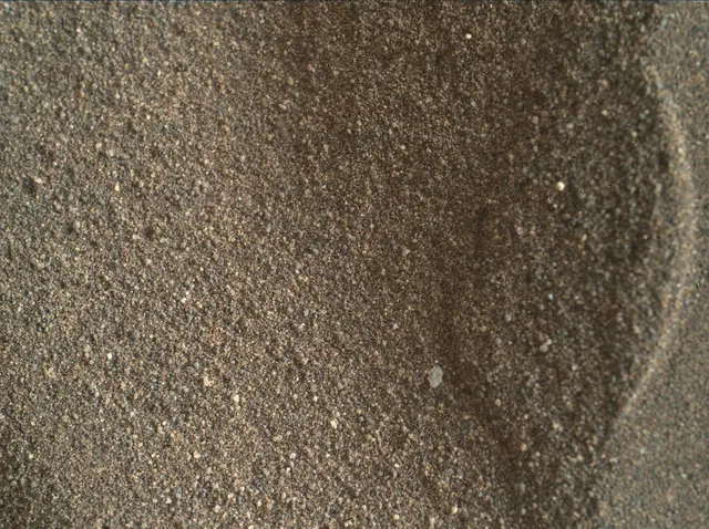 Sol 1902: Mars Hand Lens Imager (MAHLI)