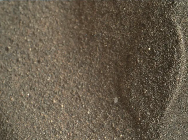 Sol 1902: Mars Hand Lens Imager (MAHLI)
