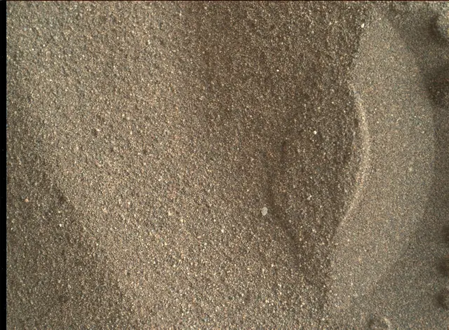Sol 1902: Mars Hand Lens Imager (MAHLI)
