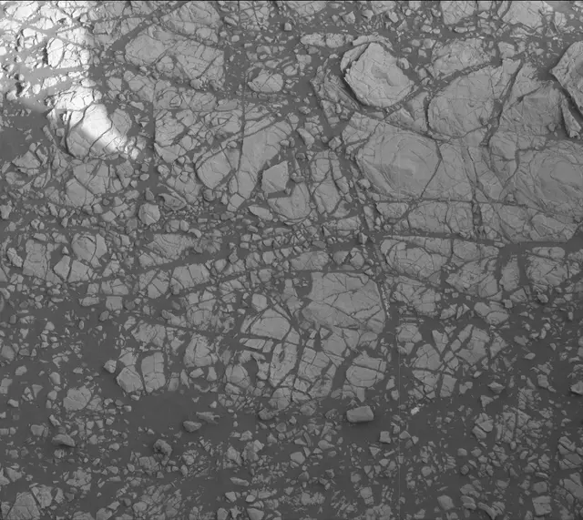 Sol 1903: Mast Camera (Mastcam)