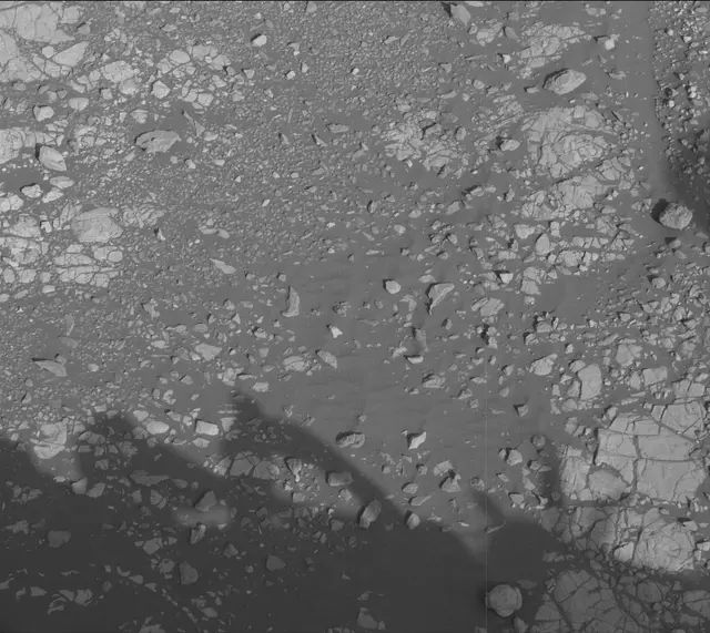 Sol 1903: Mast Camera (Mastcam)